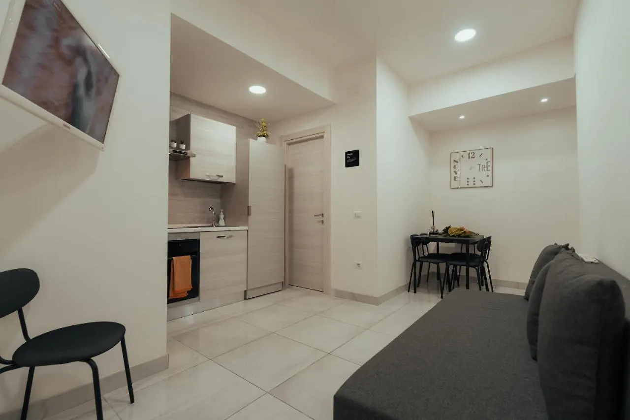 Dimora 311 Apartment Naples Italy