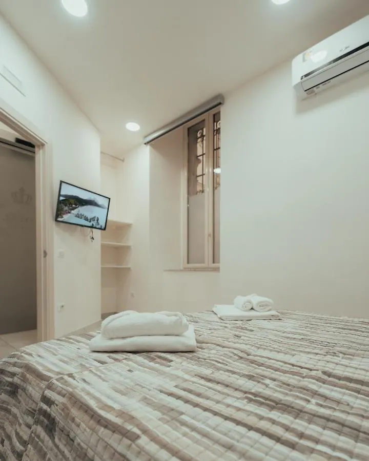 Dimora 311 Apartment Naples 0*,  Italy