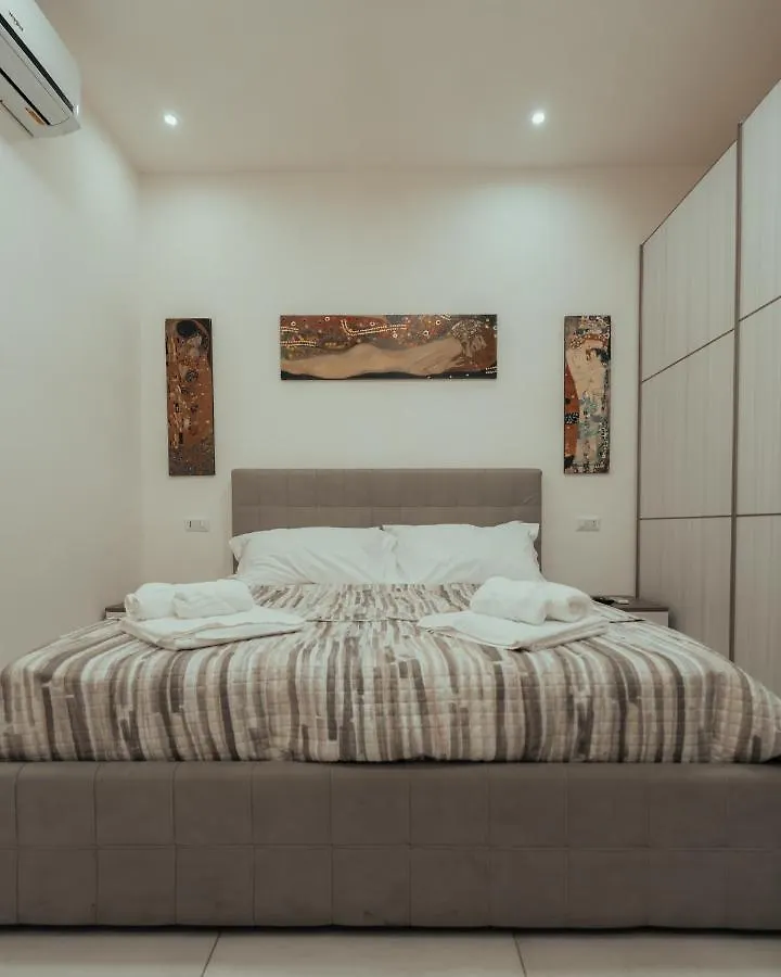 Dimora 311 Apartment Naples